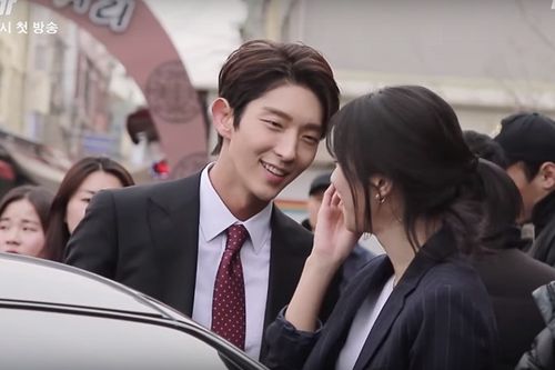 Xót xa khi Lee Jun Ki, Son Ye Ji bị thương trong lúc quay phim nhưng vẫn tươi cười