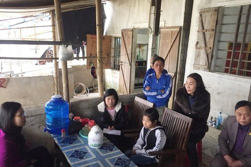 'Ngã ba cây đa cháo lòng' và câu chuyện buồn cuối năm