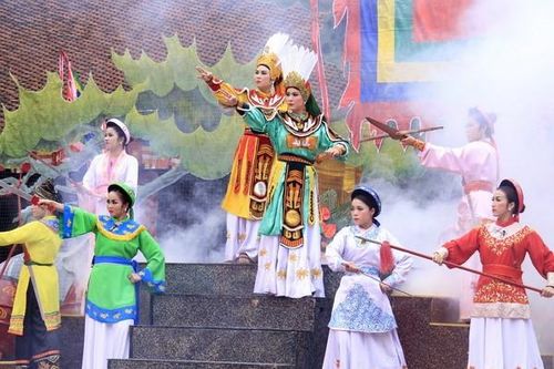 Dâng hương kỷ niệm 1978 năm Khởi nghĩa Hai Bà Trưng