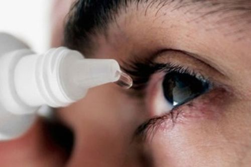 Phấn hoa có thể gây đau mắt đỏ dị ứng mùa xuân