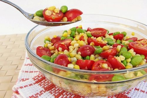 Thực đơn những món salad giảm cân mà cánh 'má hồng' không thể không biết
