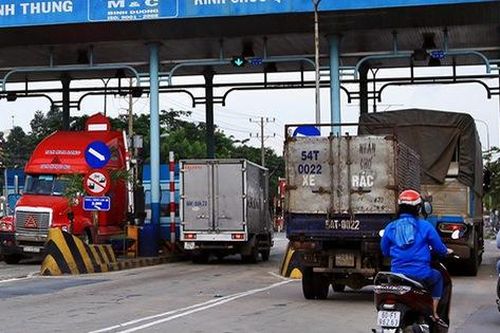 Thu phí tự động không dừng tại trạm BOT: Tiện ích nhưng... ít người thích