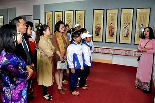 Triển lãm Tranh dân gian, mãi lưu giữ giá trị văn hóa bản sắc dân tộc