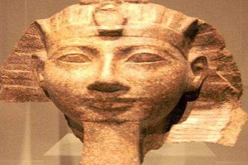 Phát hiện bất ngờ về nữ pharaoh quyền lực nhất Ai Cập