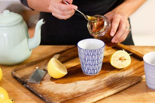 Uống mật ong thời điểm nào là tốt nhất?
