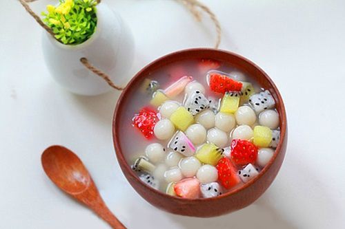 Cách làm chè hoa quả vừa ngọt mát, vừa đẹp
