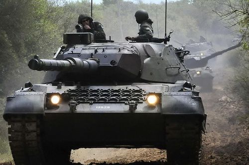 Xe tăng Leopard 2 cực mạnh được bán với giá chỉ... 500.000 USD