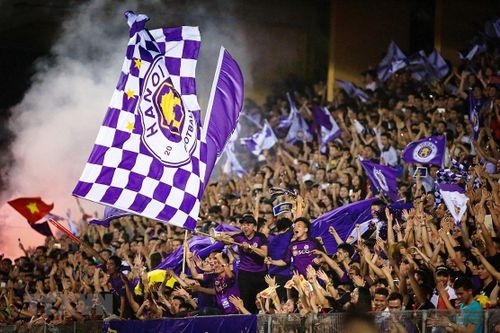 V-League 2018: Mỗi trận đấu thu hút hơn 1 vạn khán giả đến sân cổ vũ