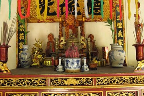 Sai lầm khi đặt bàn thờ khiến gia chủ không ngóc đầu lên nổi