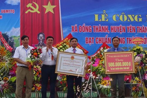 Đồng Thành (Yên Thành) đón bằng công nhận đạt chuẩn nông thôn mới