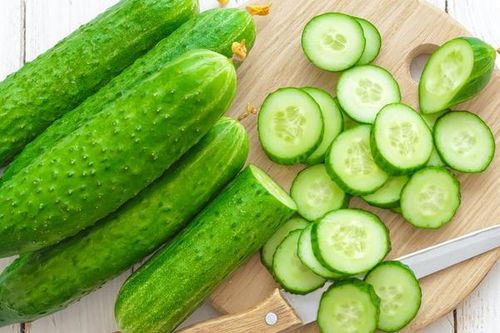 7 thực phẩm bạn nên ăn trước khi uống rượu