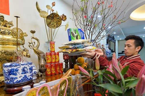 Người Việt xưa làm gì để hiếu kính tổ tiên ngày Tết?