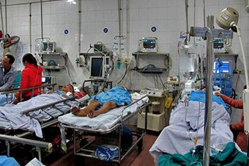 Nhập viện cấp cứu gấp 5 ngày thường, BV Việt Đức 'vỡ trận' Tết