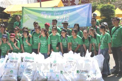 Ngày Trái đất 2018: Nhiều hoạt động nâng cao ý thức về giảm ô nhiễm rác thải nhựa