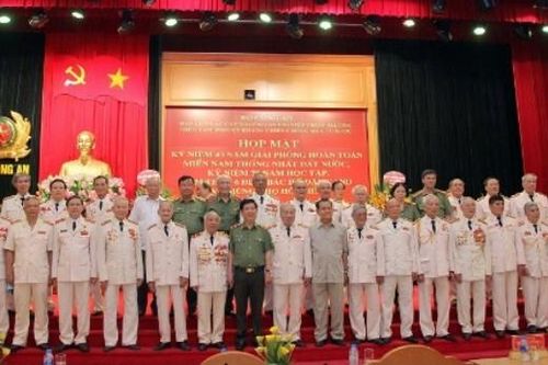 Gặp mặt cán bộ Công an chi viện chiến trường miền Nam