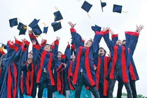 Vì sao cần đào tạo thêm 9.000 tiến sĩ cho các trường ĐH,CĐ?