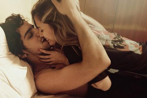 Hoảng hồn vì vợ bỗng nhiên cuồng yêu