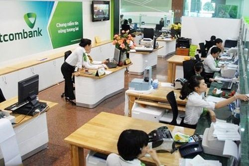 Vietcombank: Tại sao lợi nhuận liên tục phá đỉnh, cổ tức lại lao dốc?