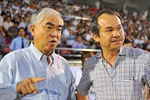 Bầu Đức 'đình chiến', HAGL lời to