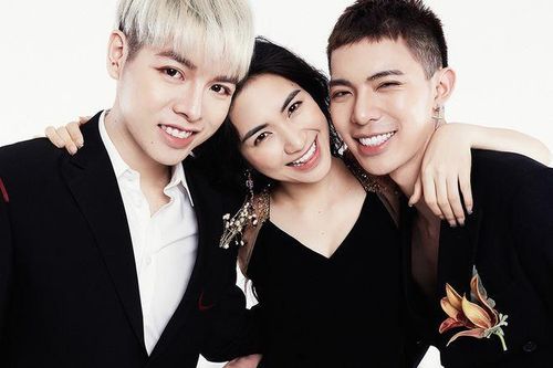 Đức Phúc gây sốt khi cover 'Chạm đáy nỗi đau' của Erik