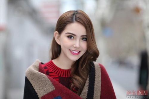 Nhan sắc lai Tây xinh đẹp và quyến rũ của vợ 9X Châu Kiệt Luân