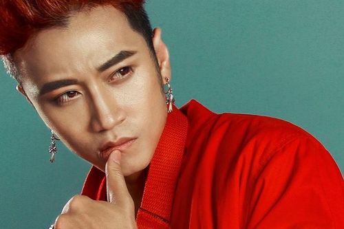 Sau 'Người lạ ơi', Karik viết rap nhắc đấng mày râu yêu thương phái nữ
