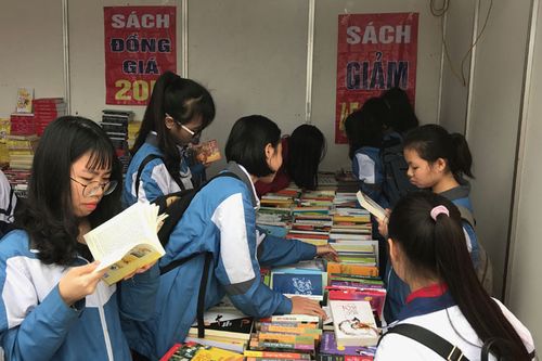 Biển người tham dự 'Ngày sách Việt Nam tỉnh Bắc Ninh 2018'