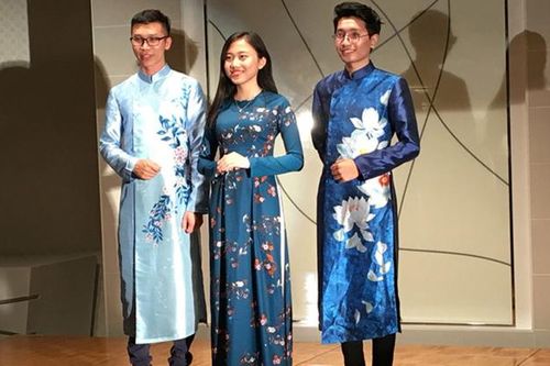 4 nữ sinh Hà Tĩnh được đại học Mỹ cấp học bổng lớn năm 2018