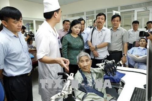 Thanh Hóa cần quan tâm bảo đảm chất lượng dịch vụ y tế, chăm sóc sức khỏe nhân dân