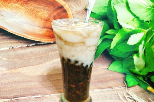 Cách làm chè đậu đen cốt dừa mát dịu ngày hè