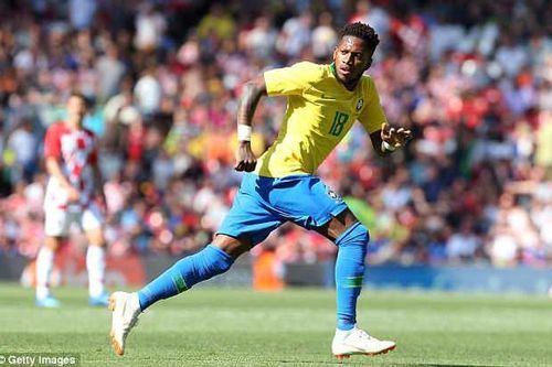 'Bom tấn' Brazil đến M.U kiểm tra y tế