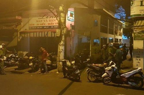 Mâu thuẫn, cụ bà 70 tuổi xúi con trai thuê giang hồ 'xử' tình trẻ