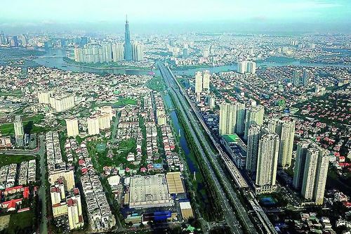 Ngắm thành phố lung linh từ trên cao