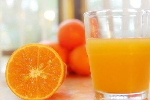 Chuyên gia chỉ cách uống nước cam dễ hấp thụ vào cơ thể nhất, rất nhiều người không biết