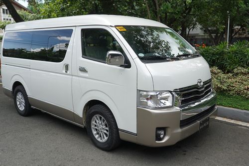 Toyota Hiace sắp được bán sẽ giảm giá hơn 200 triệu đồng