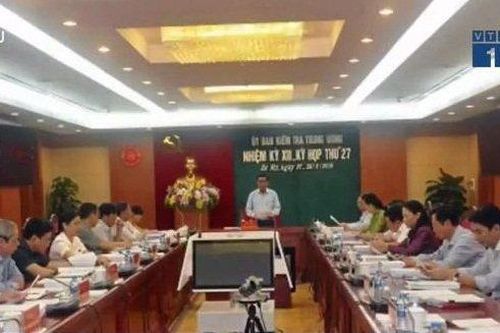 Vì sao Ủy ban Kiểm tra Trung ương kỷ luật hàng loạt cán bộ?