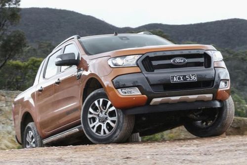 Thị trường ô tô tháng 6/2018: Ford khóc thét khi 'bay' 33% doanh số bán xe