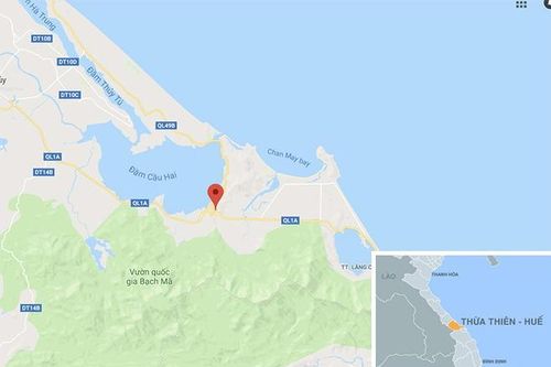 Ôtô tải tông taxi, 3 người bị thương ở hầm đèo Phước Tượng