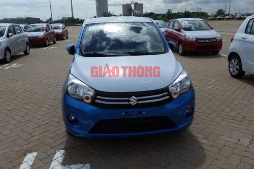 Lô xe Suzuki Celerio giá 300 triệu đầu tiên cập cảng Việt Nam