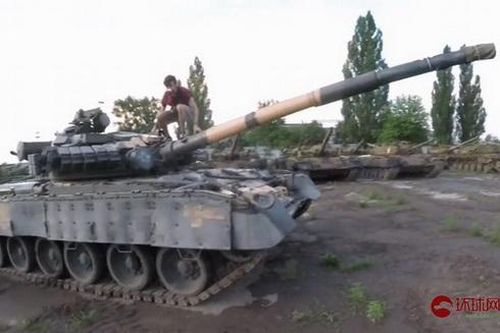 Sự thật khó tin: Quá dễ dàng để đánh cắp xe tăng hiện đại của Quân đội Ukraine