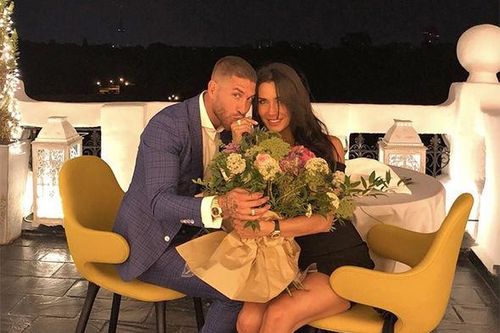 Ramos cầu hôn bạn gái sau khi có với nhau 3 quý tử