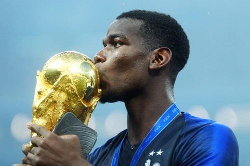 Bị dụ dỗ, Pogba đòi theo chân Ronaldo sang Juventus