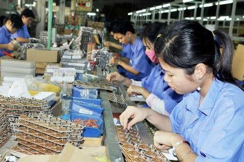 Lao động thiếu việc, doanh nghiệp khó tuyển nhân lực chất lượng cao