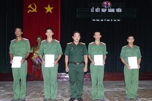 Chăm lo, bồi dưỡng phát triển đảng viên trẻ