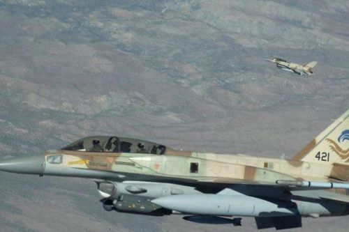 Israel tấn công các vị trí của SAA ở tây nam Syria hai ngày liên tiếp