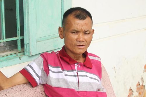 Bắt nghi can có 4 tiền án đi trộm tiền và vàng rồi cho người khác