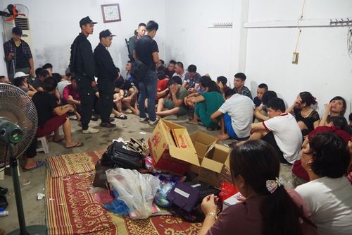 Triệt phá sới bạc ở Hà Giang, thu giữ gần 2 tỷ đồng