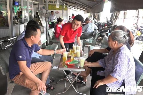 Cận cảnh quán nước mía ở TP.HCM bị đồn thổi doanh thu hơn nửa tỷ đồng/tháng