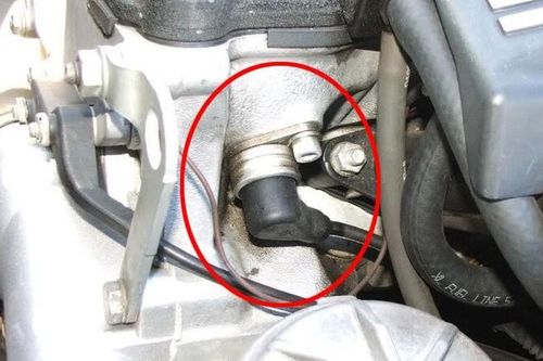 Nguyên nhân khiến xe ôtô bị hụt hơi khi tăng tốc