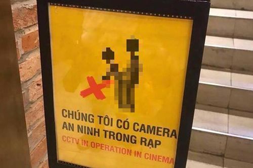 Thực hư tấm biển thông báo 'Chúng tôi có camera an ninh trong rạp' được cho là của CGV đang lan tràn trên MXH